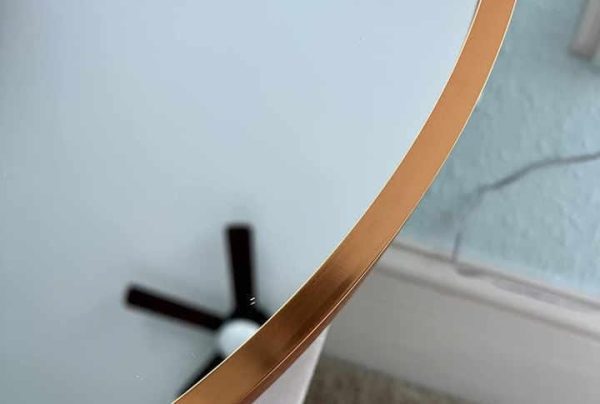 Premium Round Aluminum Wall Mirror with Golden Frame – Modern Minimalist Design - Image 4